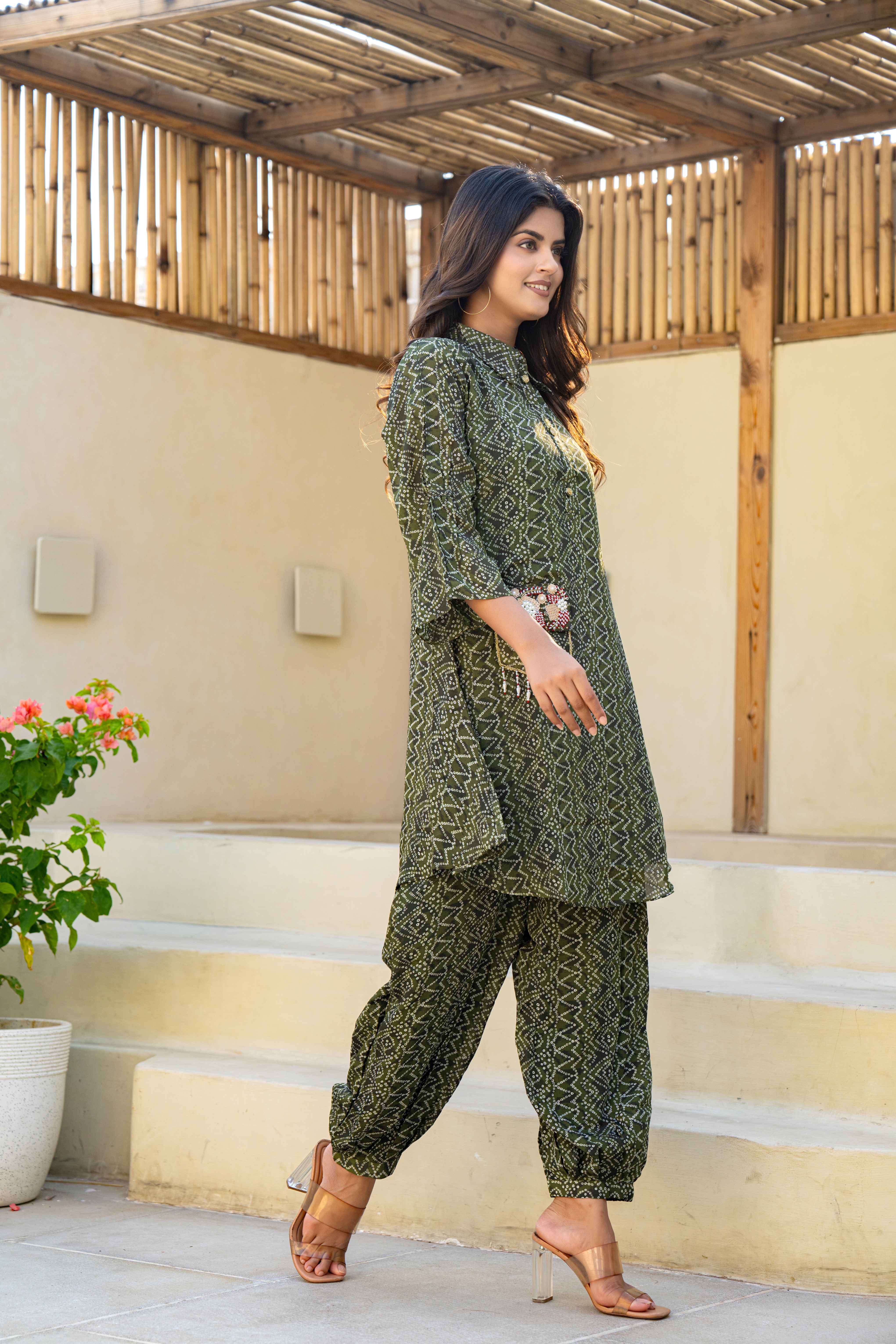 Olive Green Printed Kurti Set with Embellished Pocket side view