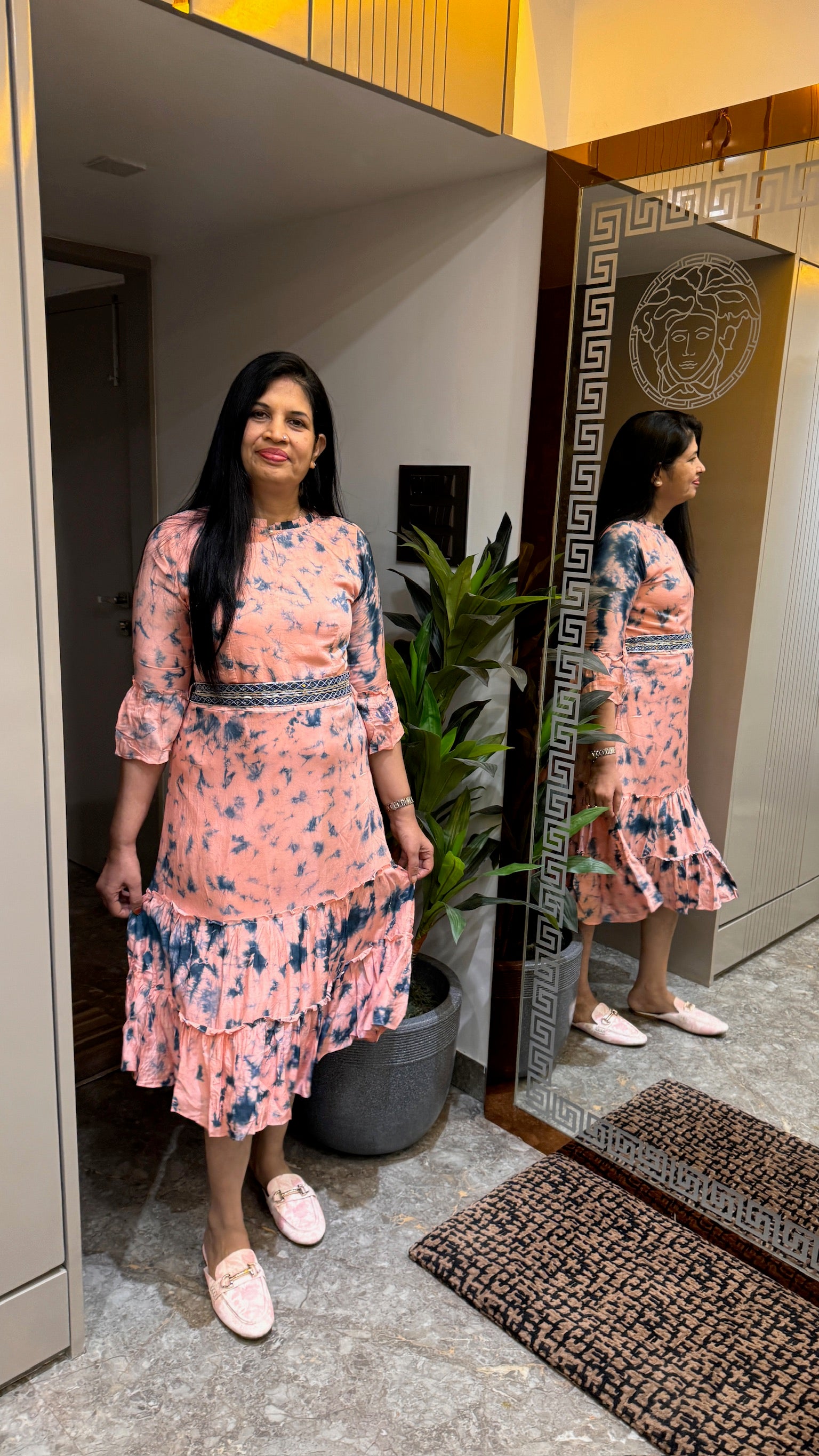 Peach Tie-Dye Flared Midi Dress with Ruffled Hem side view2