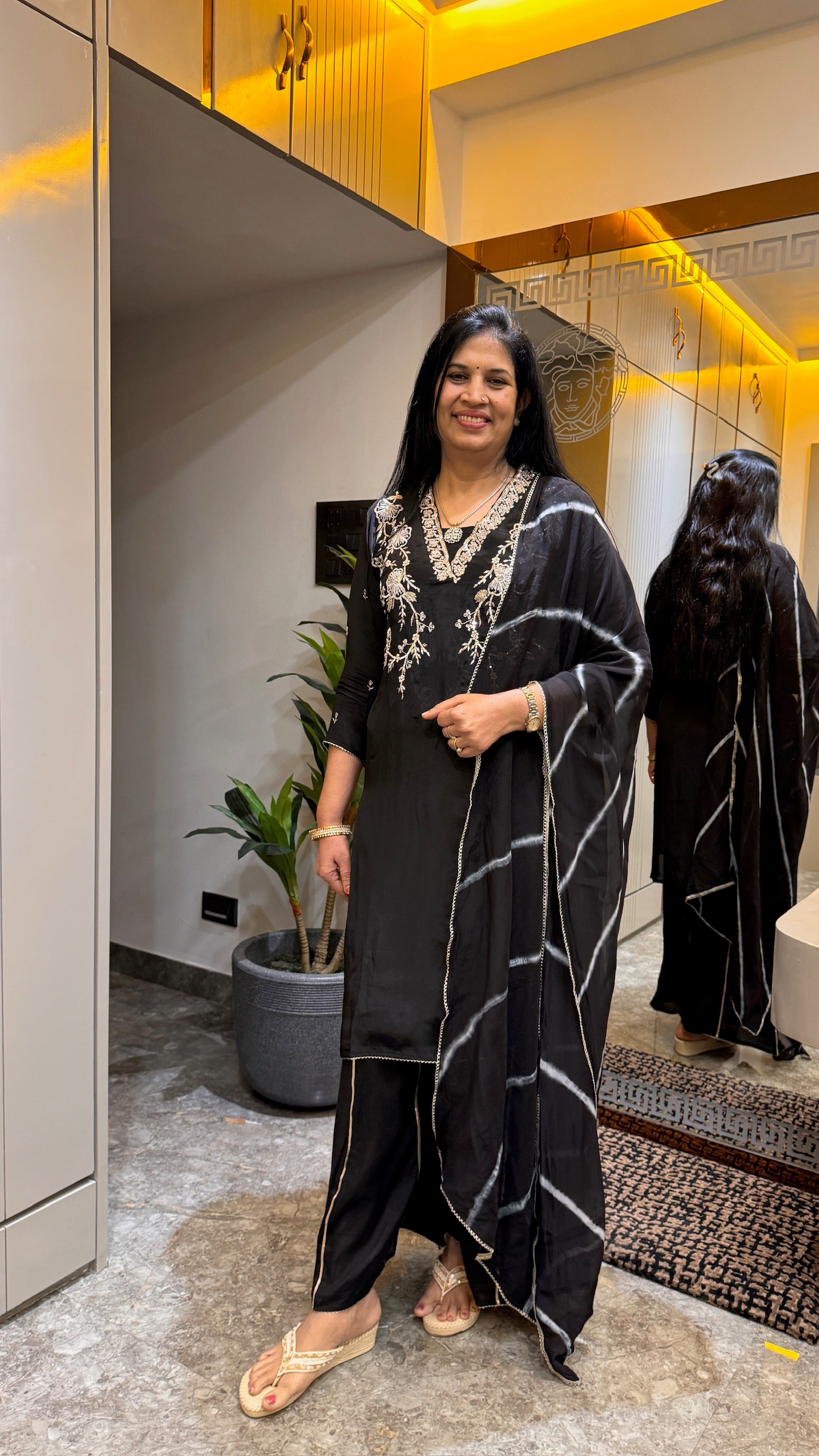Black Embroidered Kurti Set with Tie-Dye Dupatta