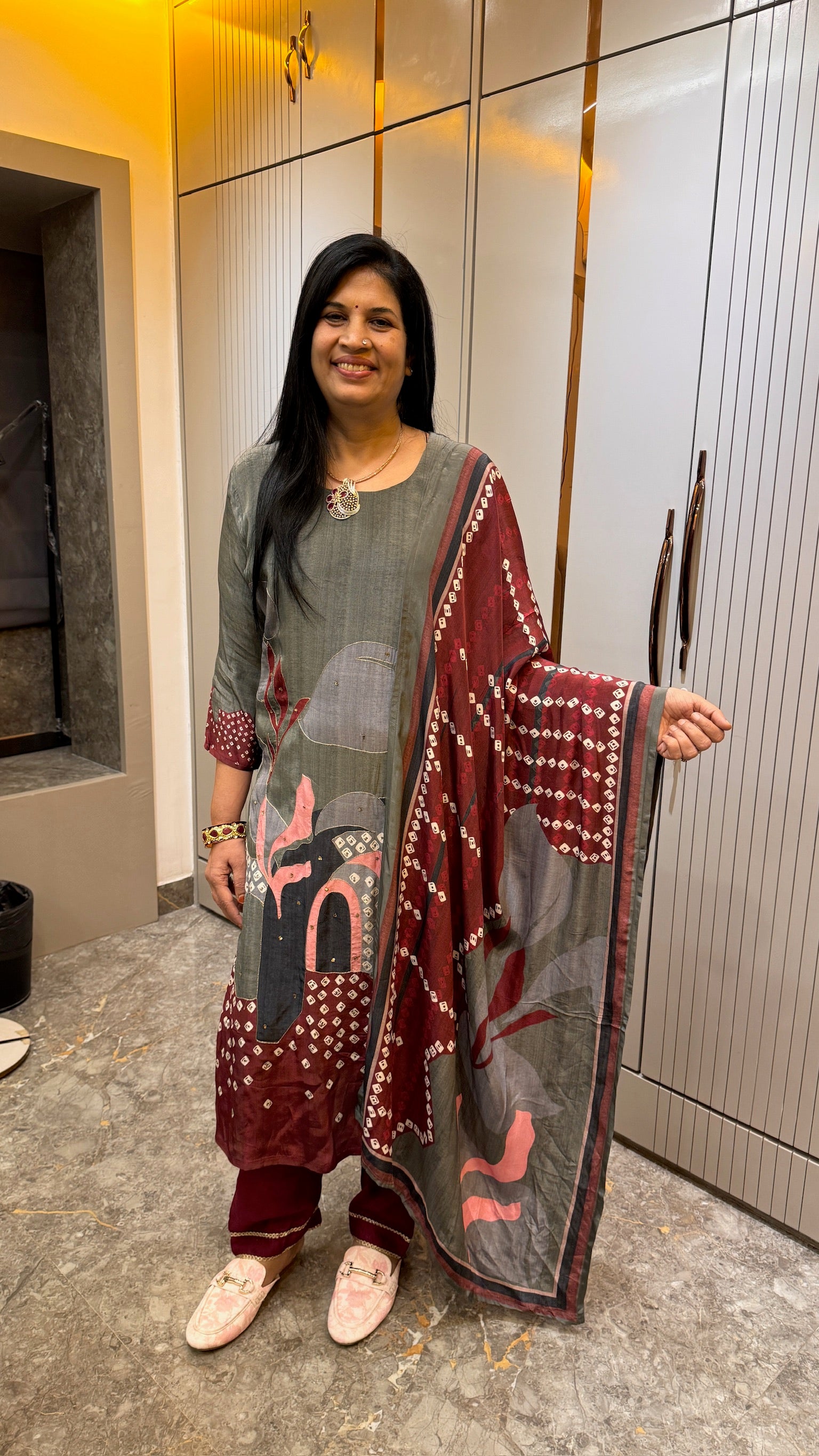 Olive Printed Kurti Set with Bandhani Dupatta full view