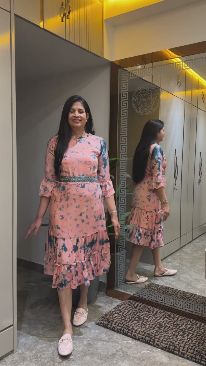 Peach Tie-Dye Flared Midi Dress with Ruffled Hem video2