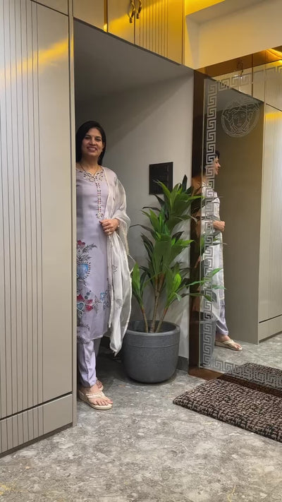 Soft Lavender Floral Embroidered Kurti Set with Dupatta video
